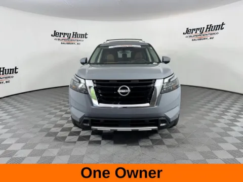 More photos of 2025 Nissan Pathfinder Platinum at Jerry Hunt Supercenter - Salisbury, NC