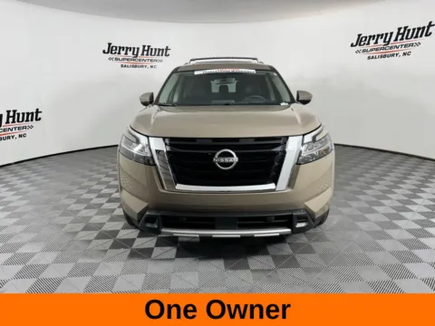More photos of 2024 Nissan Pathfinder Platinum at Jerry Hunt Supercenter - Salisbury, NC