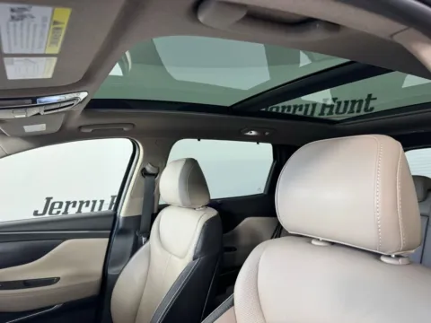 More photos of 2023 Hyundai Santa Fe Limited at Jerry Hunt Supercenter - Salisbury, NC