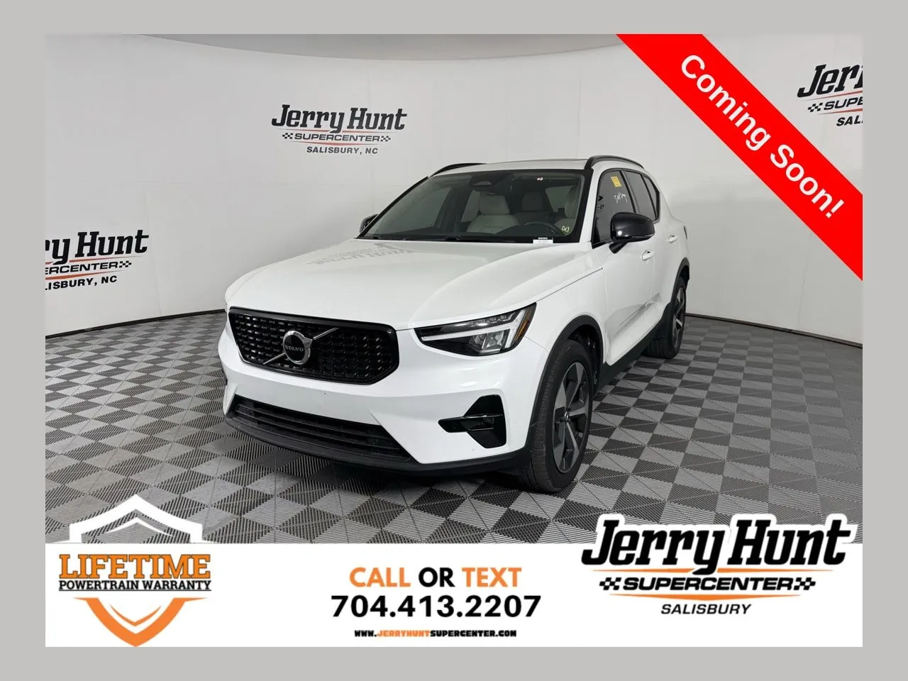 White 2023 Volvo XC40 B5 Plus Dark Theme for sale in Salisbury, NC