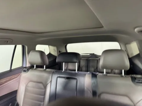 More photos of 2025 Volkswagen Atlas 2.0T SEL at Jerry Hunt Supercenter - Salisbury, NC