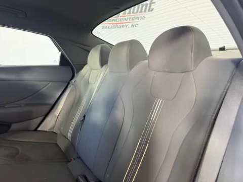 More photos of 2023 Hyundai Elantra SEL at Jerry Hunt Supercenter - Salisbury, NC