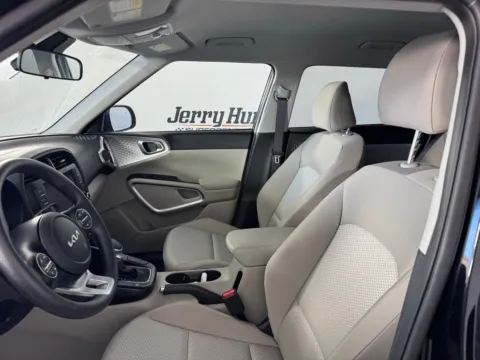 More photos of 2025 Kia Soul LX at Jerry Hunt Supercenter - Salisbury, NC