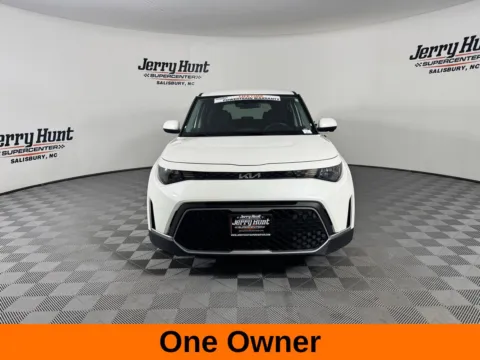 More photos of 2025 Kia Soul LX at Jerry Hunt Supercenter - Salisbury, NC
