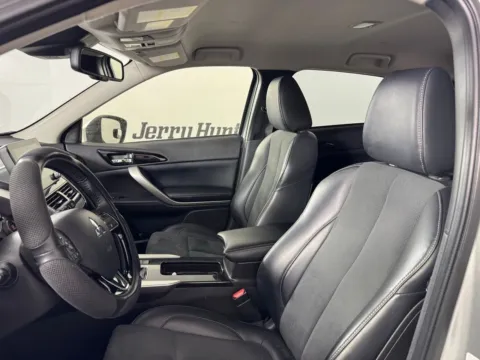 More photos of 2024 Mitsubishi Eclipse Cross SE at Jerry Hunt Supercenter - Salisbury, NC