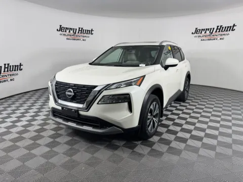 White 2023 Nissan Rogue SV for sale in Salisbury, NC
