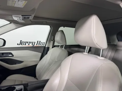 More photos of 2023 Nissan Rogue SV at Jerry Hunt Supercenter - Salisbury, NC