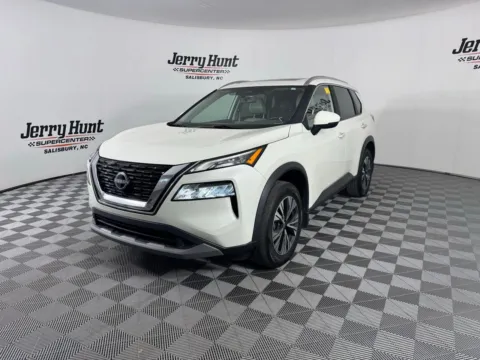 White 2023 Nissan Rogue SV for sale in Salisbury, NC