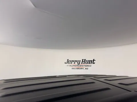 More photos of 2024 Jeep Gladiator Sport at Jerry Hunt Supercenter - Salisbury, NC