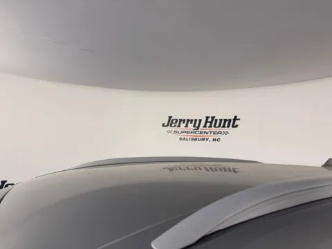 More photos of 2020 Ford Edge SEL at Jerry Hunt Supercenter - Salisbury, NC