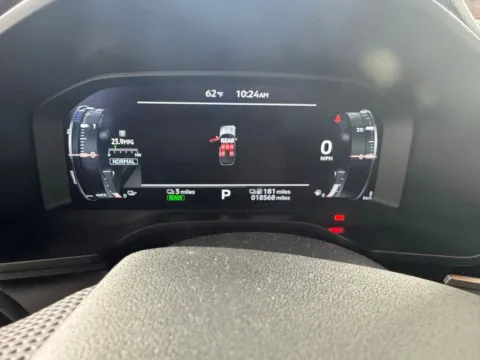 More photos of 2023 Mitsubishi Outlander PHEV SEL at Jerry Hunt Supercenter - Salisbury, NC