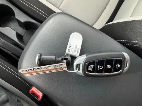 Another view of 2025 Hyundai Venue SEL for sale in Salisbury, NC at Jerry Hunt Supercenter - Salisbury