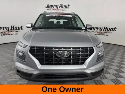 More photos of 2025 Hyundai Venue SEL at Jerry Hunt Supercenter - Salisbury, NC