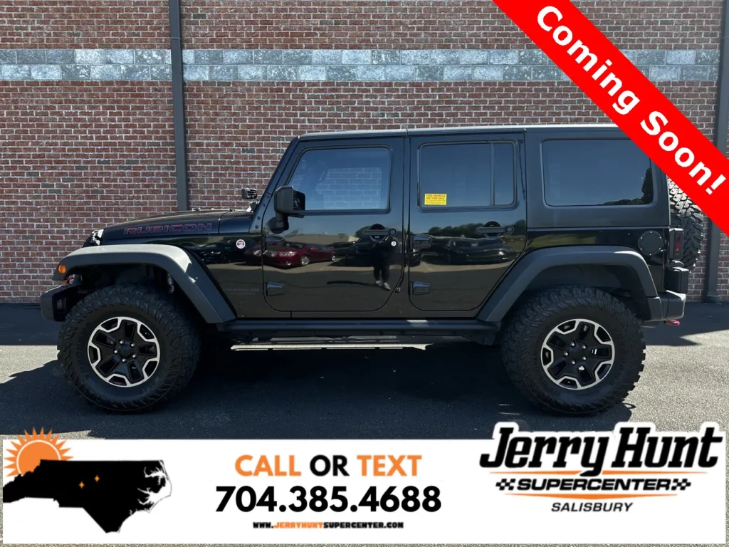 Used 2014 Jeep Wrangler Unlimited Rubicon for sale in Salisbury
