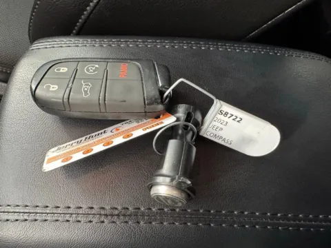 Another view of 2023 Jeep Compass Limited for sale in Salisbury, NC at Jerry Hunt Supercenter - Salisbury