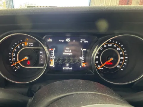 More photos of 2022 Jeep Gladiator High Altitude at Jerry Hunt Supercenter - Salisbury, NC