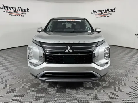 More photos of 2025 Mitsubishi Outlander SE at Jerry Hunt Supercenter - Salisbury, NC