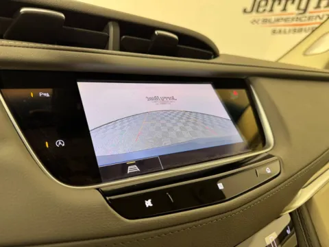 More photos of 2021 Cadillac XT5 Premium Luxury at Jerry Hunt Supercenter - Salisbury, NC