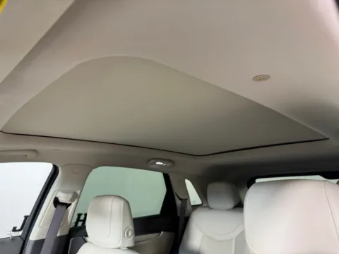 Another view of 2021 Cadillac XT5 Premium Luxury for sale in Salisbury, NC at Jerry Hunt Supercenter - Salisbury