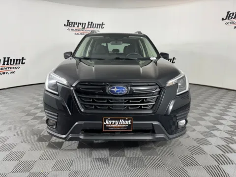 More photos of 2022 Subaru Forester Premium at Jerry Hunt Supercenter - Salisbury, NC