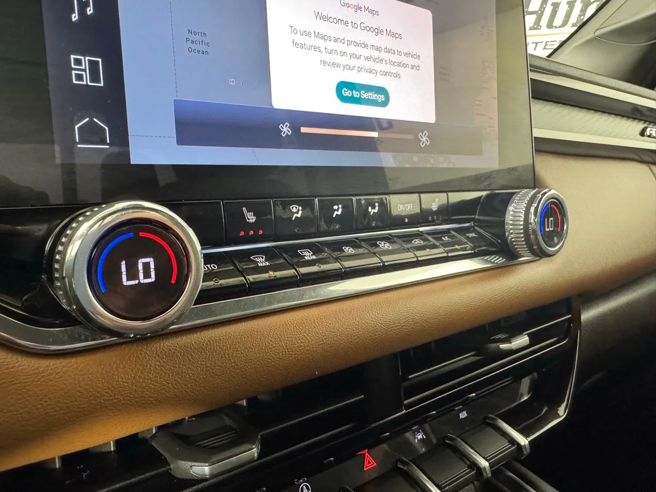 2025 GMC Canyon AT4 - Photo 34