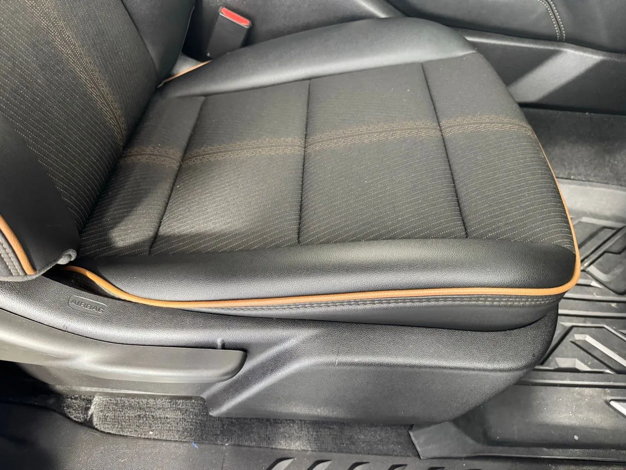 2025 GMC Canyon AT4 - Photo 44