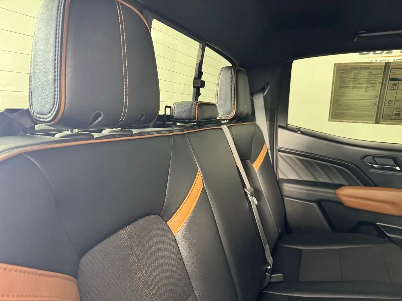 2025 GMC Canyon AT4 - Photo 39