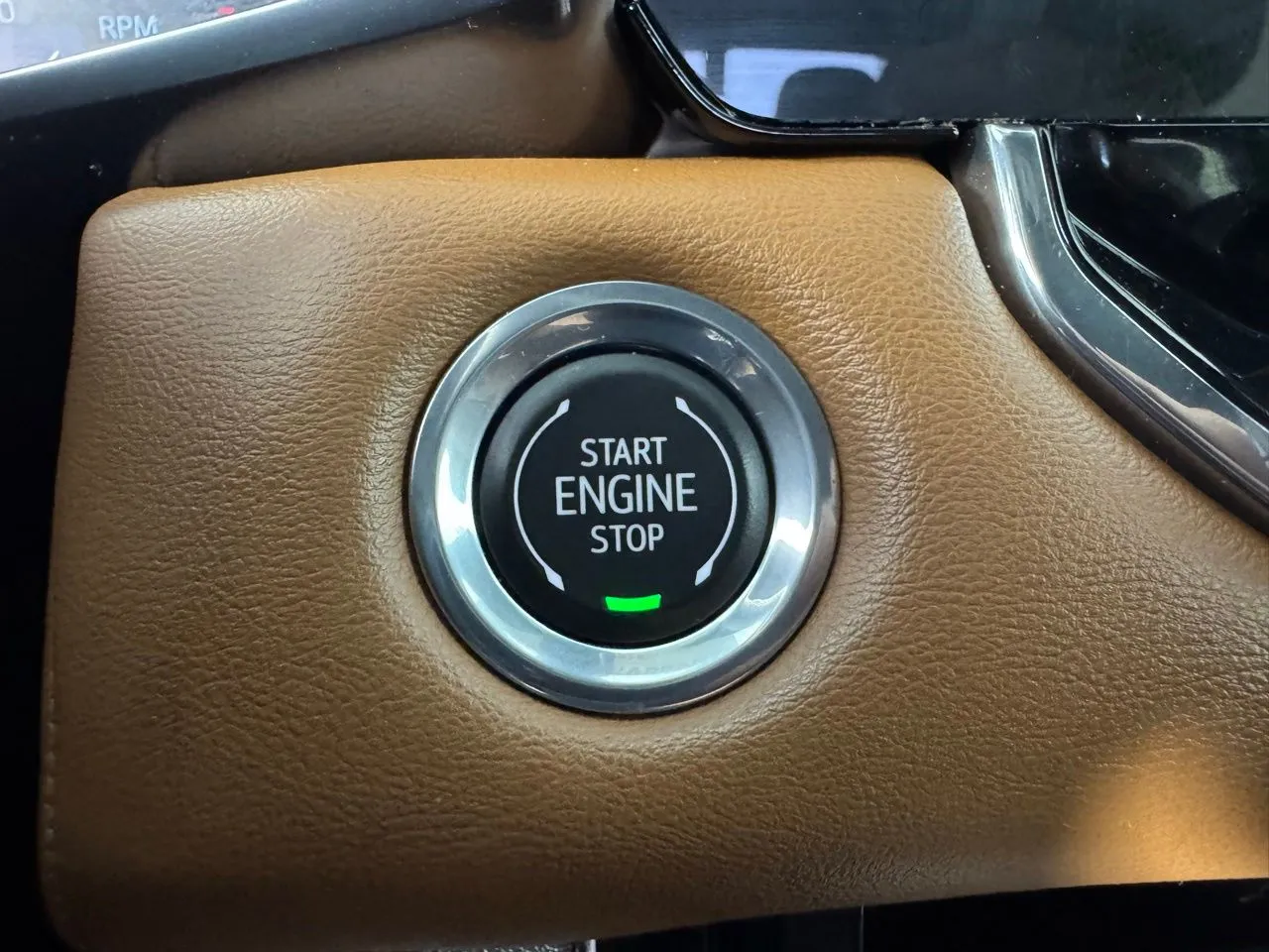2025 GMC Canyon AT4 - Photo 33