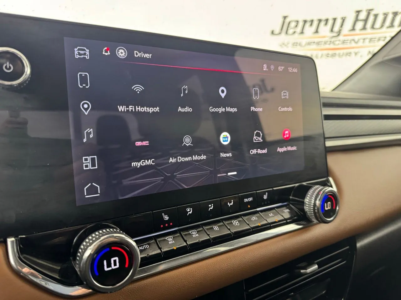 2025 GMC Canyon AT4 - Photo 26