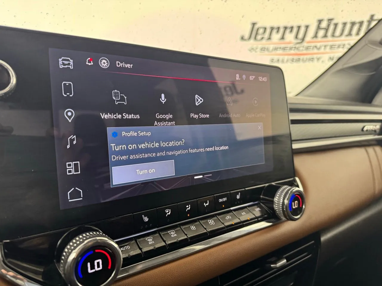 2025 GMC Canyon AT4 - Photo 17