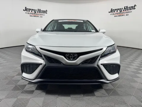 More photos of 2023 Toyota Camry SE at Jerry Hunt Supercenter - Salisbury, NC
