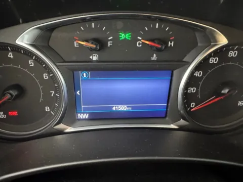 More photos of 2023 Chevrolet Equinox LT at Jerry Hunt Supercenter - Salisbury, NC