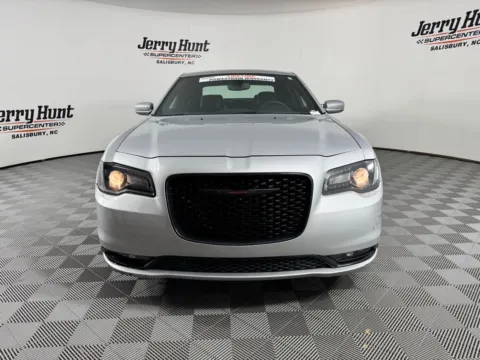 More photos of 2023 Chrysler 300 S at Jerry Hunt Supercenter - Salisbury, NC