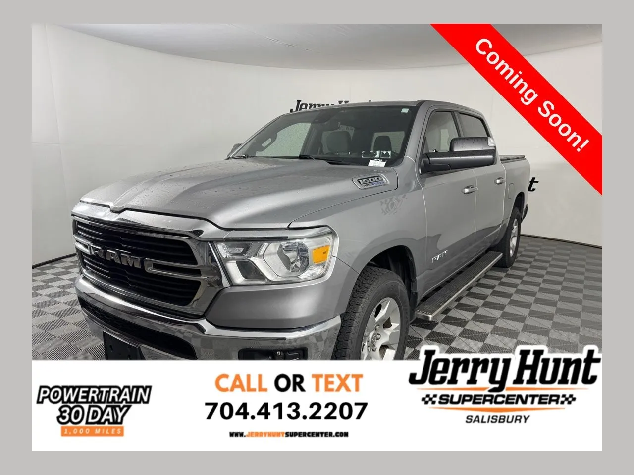 2021 RAM 1500 Big Horn/Lone Star 4x4 Crew Cab 5'7's photo