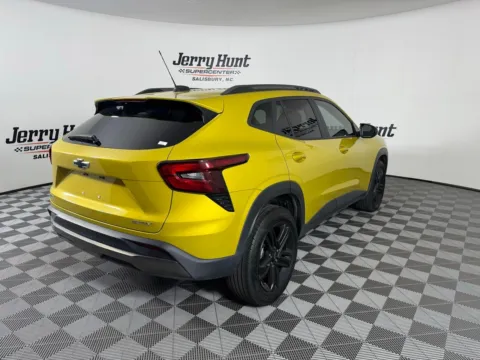 More photos of 2025 Chevrolet Trax ACTIV at Jerry Hunt Supercenter - Salisbury, NC