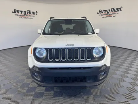 More photos of 2016 Jeep Renegade Latitude at Jerry Hunt Supercenter - Salisbury, NC