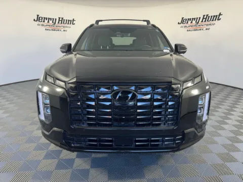More photos of 2024 Hyundai Palisade Calligraphy Night Edition at Jerry Hunt Supercenter - Salisbury, NC