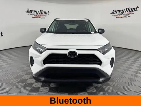More photos of 2021 Toyota RAV4 LE at Jerry Hunt Supercenter - Salisbury, NC