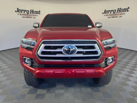 More photos of 2022 Toyota Tacoma Limited at Jerry Hunt Supercenter - Salisbury, NC