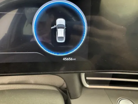 More photos of 2023 Hyundai Elantra SEL at Jerry Hunt Supercenter - Salisbury, NC