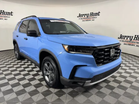 More photos of 2023 Honda Pilot TrailSport at Jerry Hunt Supercenter - Salisbury, NC