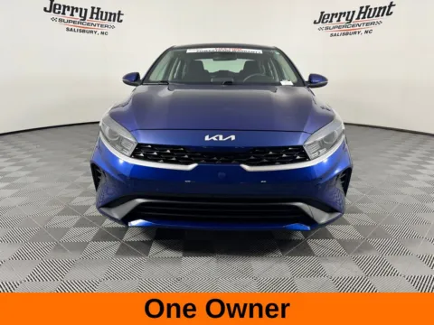 More photos of 2022 Kia Forte LXS at Jerry Hunt Supercenter - Salisbury, NC