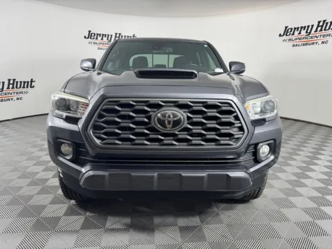 More photos of 2020 Toyota Tacoma TRD Sport at Jerry Hunt Supercenter - Salisbury, NC
