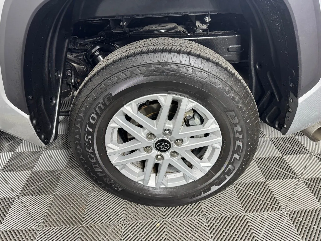 2024 Toyota Tundra SR5 - Photo 39