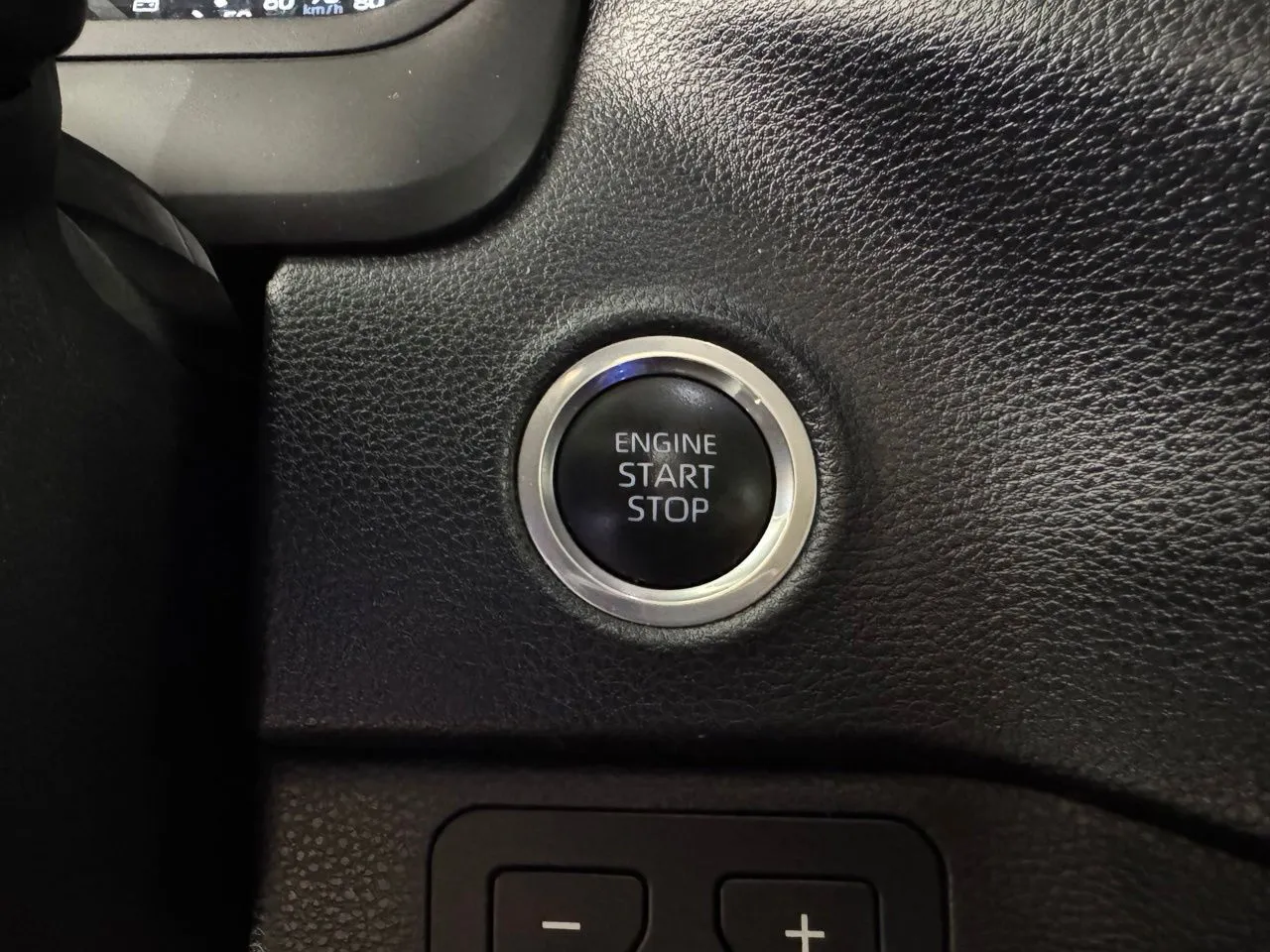 2024 Toyota Tundra SR5 - Photo 25