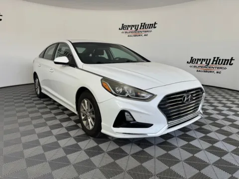 More photos of 2019 Hyundai Sonata SE at Jerry Hunt Supercenter - Salisbury, NC