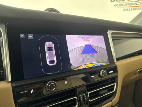More photos of 2023 Porsche Macan T at Jerry Hunt Supercenter - Salisbury, NC