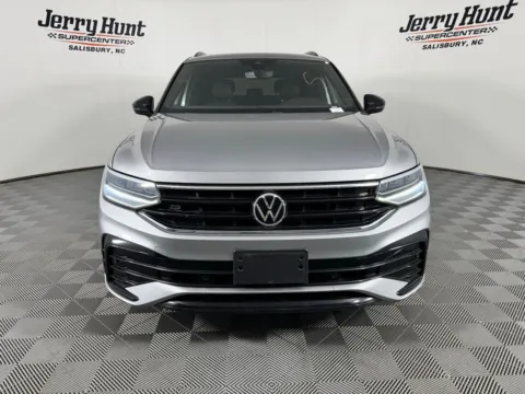 More photos of 2022 Volkswagen Tiguan 2.0T SE R-Line Black at Jerry Hunt Supercenter - Salisbury, NC