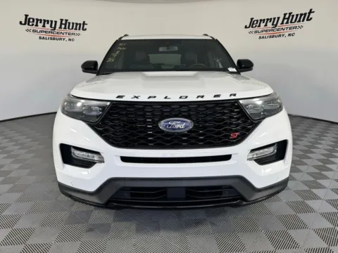 More photos of 2023 Ford Explorer ST at Jerry Hunt Supercenter - Salisbury, NC
