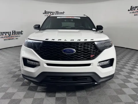 More photos of 2023 Ford Explorer ST at Jerry Hunt Supercenter - Salisbury, NC